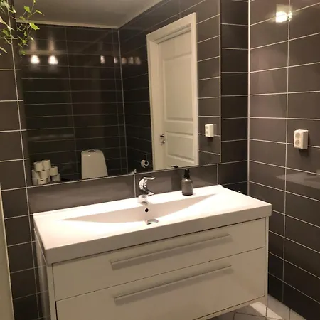 With Garden House Апартаменты